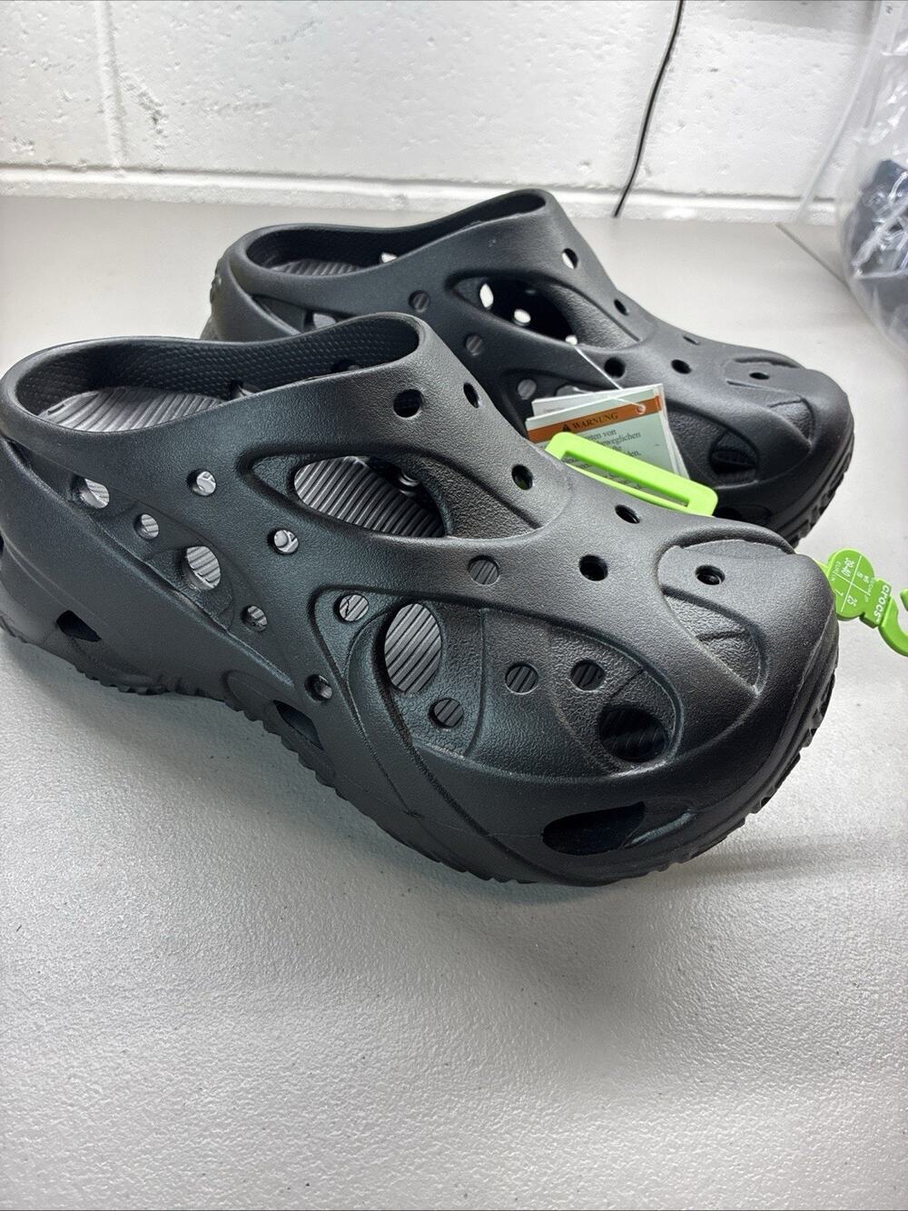 Crocs Caged Clog Shoes Women's Size 9 Black 211141-001 New With Tags